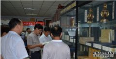 <b>驻马店市志谱沐鸣注册开户专家团莅临我会考察</b>